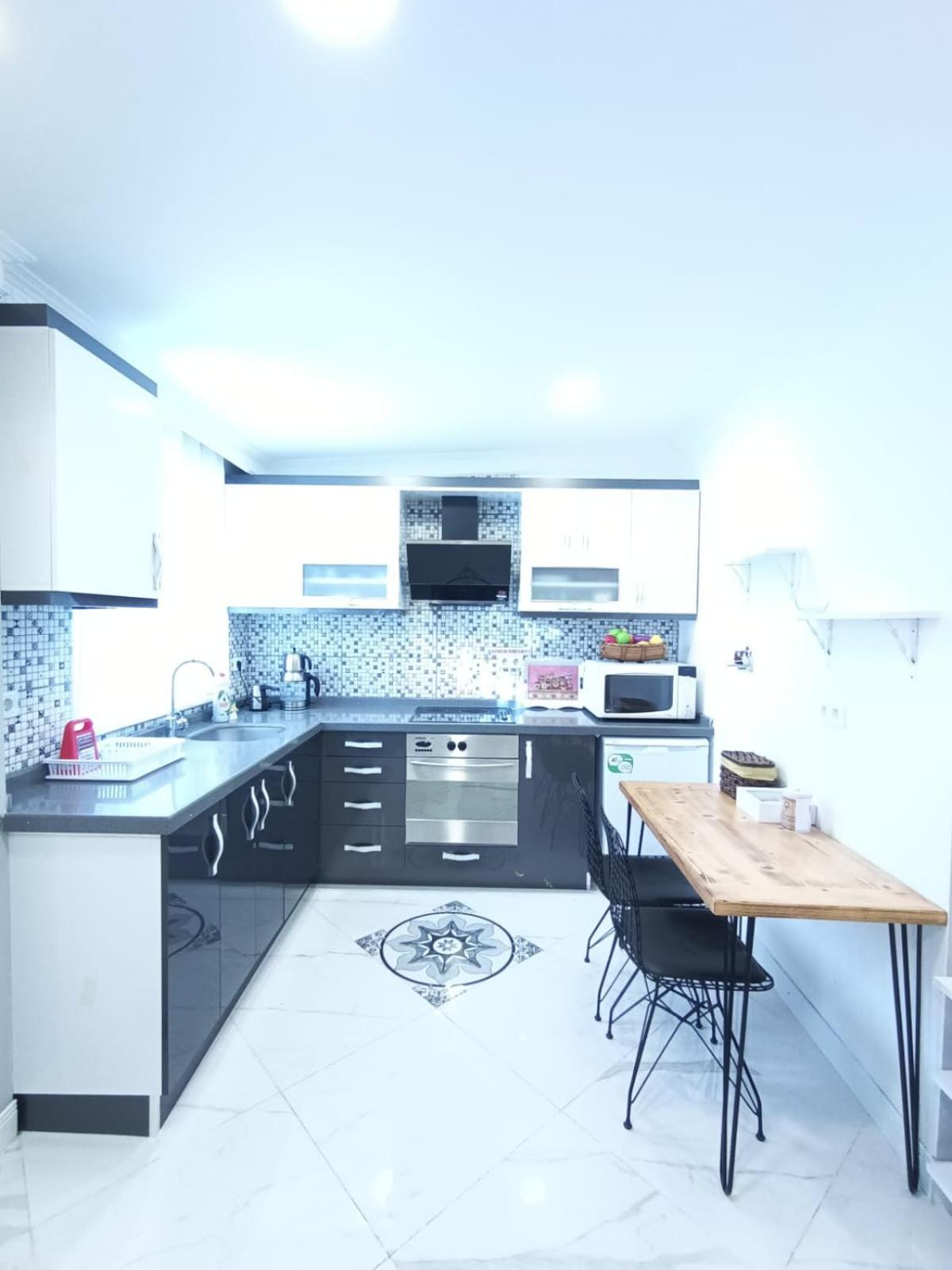 Little Palace Blue Apartment Istanbul Ngoại thất bức ảnh